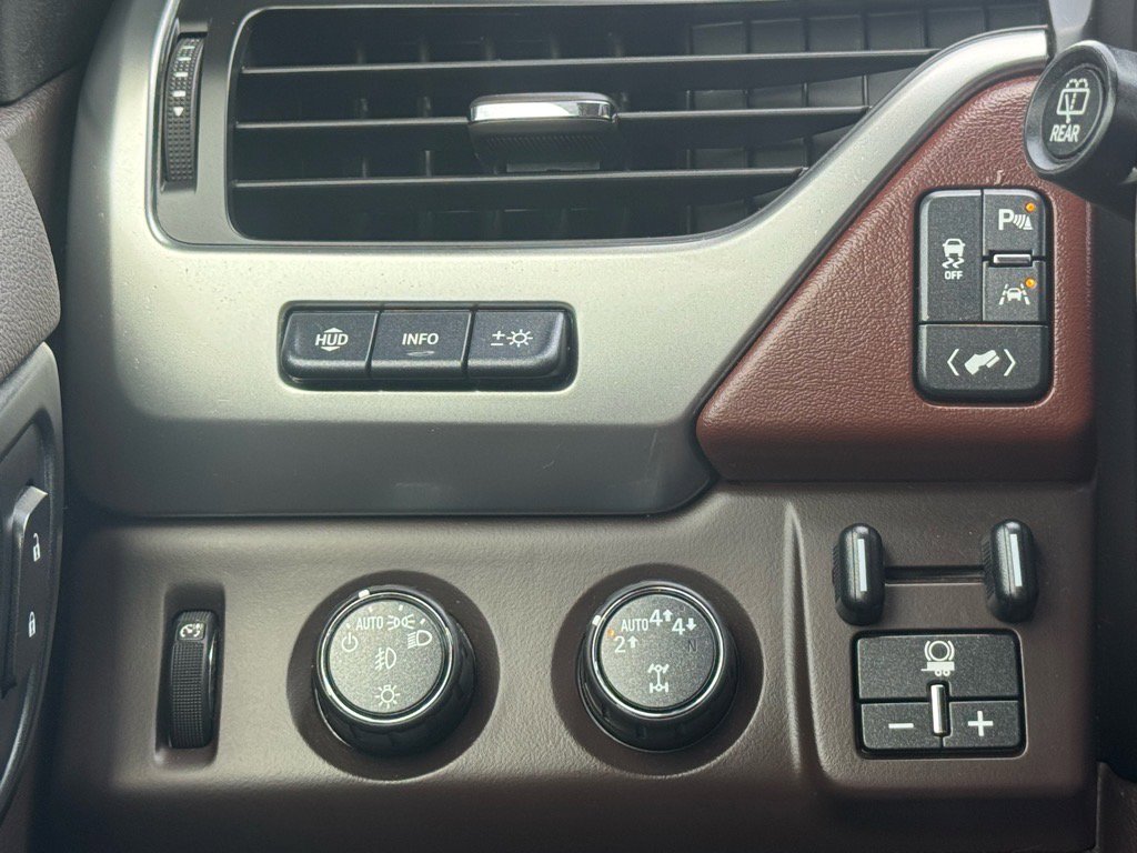 Used 2019 Chevrolet Tahoe Premier image 17