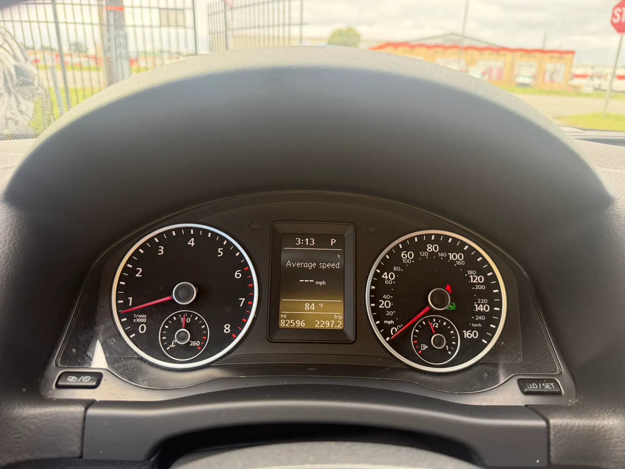 Used 2016 Volkswagen Tiguan SE FWD image 19