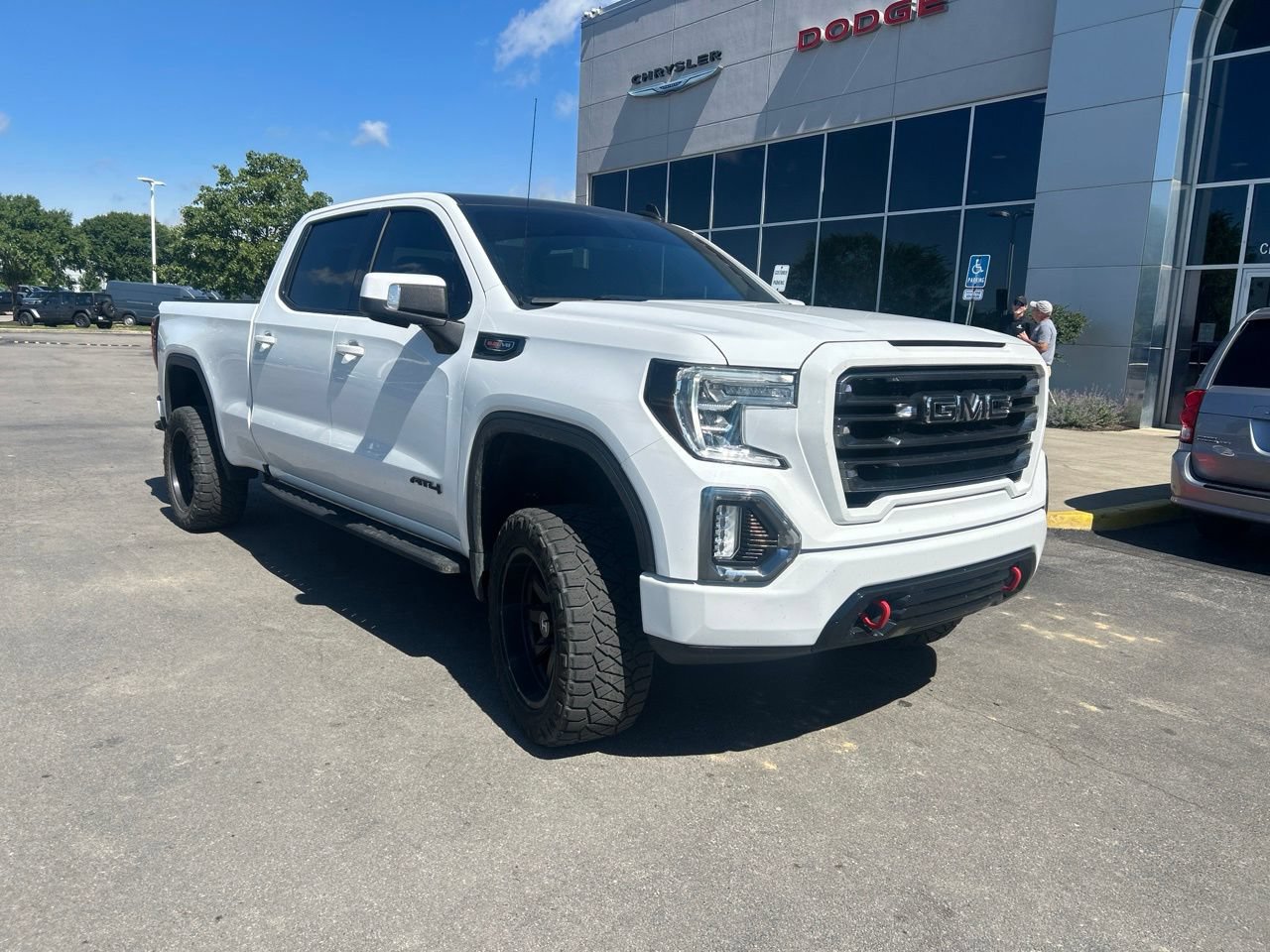 Used 2021 GMC Sierra 1500 AT4 AWD/4WD image 7