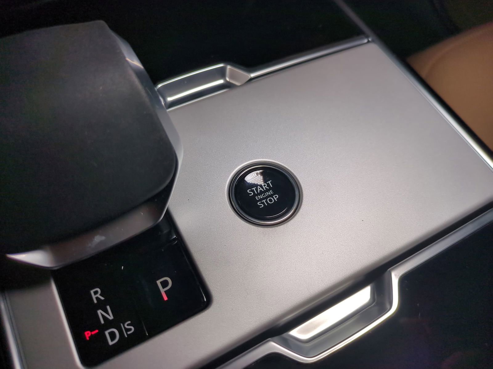 New 2026 Land Rover Range Rover SE AWD/4WD image 22