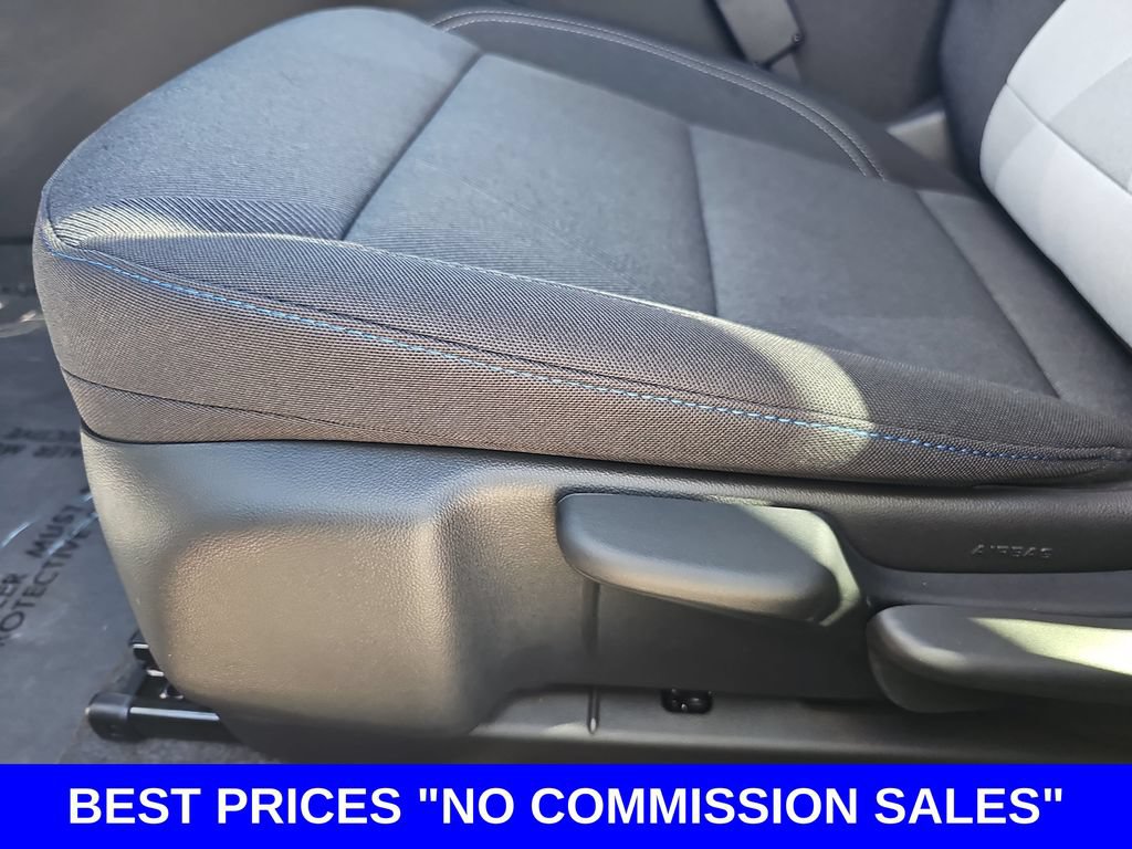 New 2026 Chevrolet Trax LS w/ LS Convenience Package FWD image 28