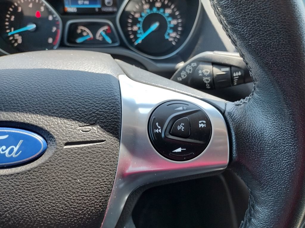 Used 2016 Ford Escape Titanium AWD/4WD image 25