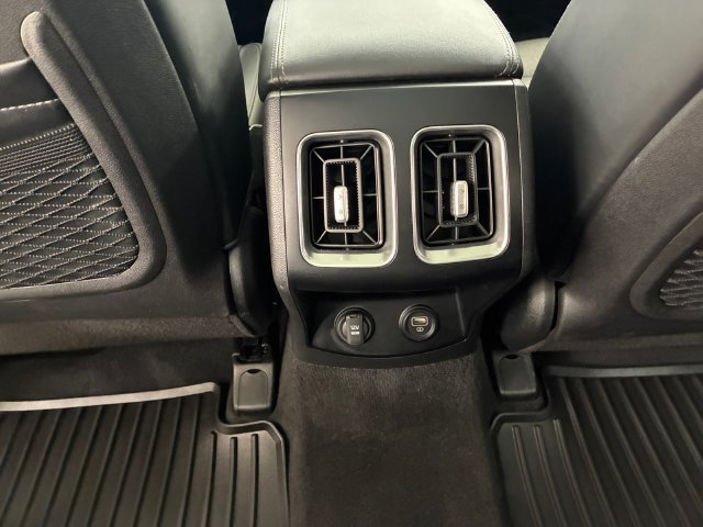 Used 2021 Kia Sorento EX w/ Panoramic Sunroof Package AWD/4WD image 19