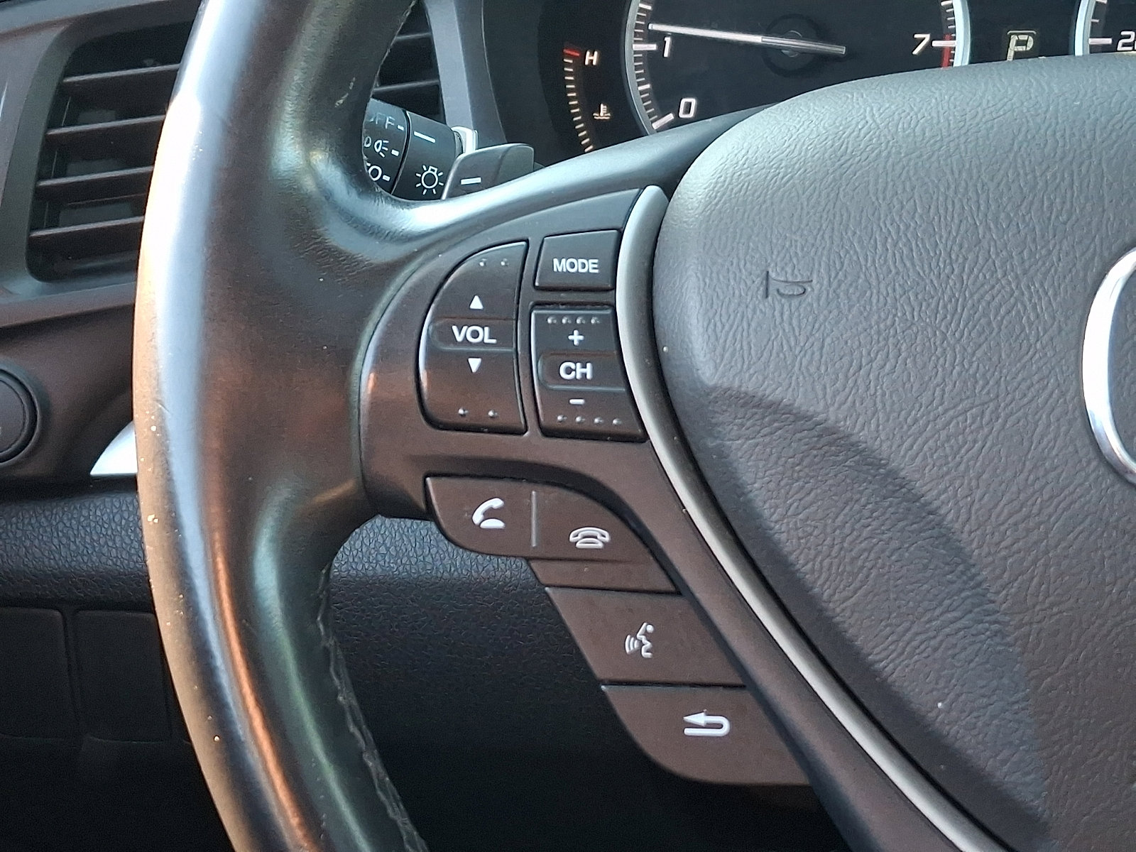 Used 2018 Acura ILX w/ Special Edition Package image 22