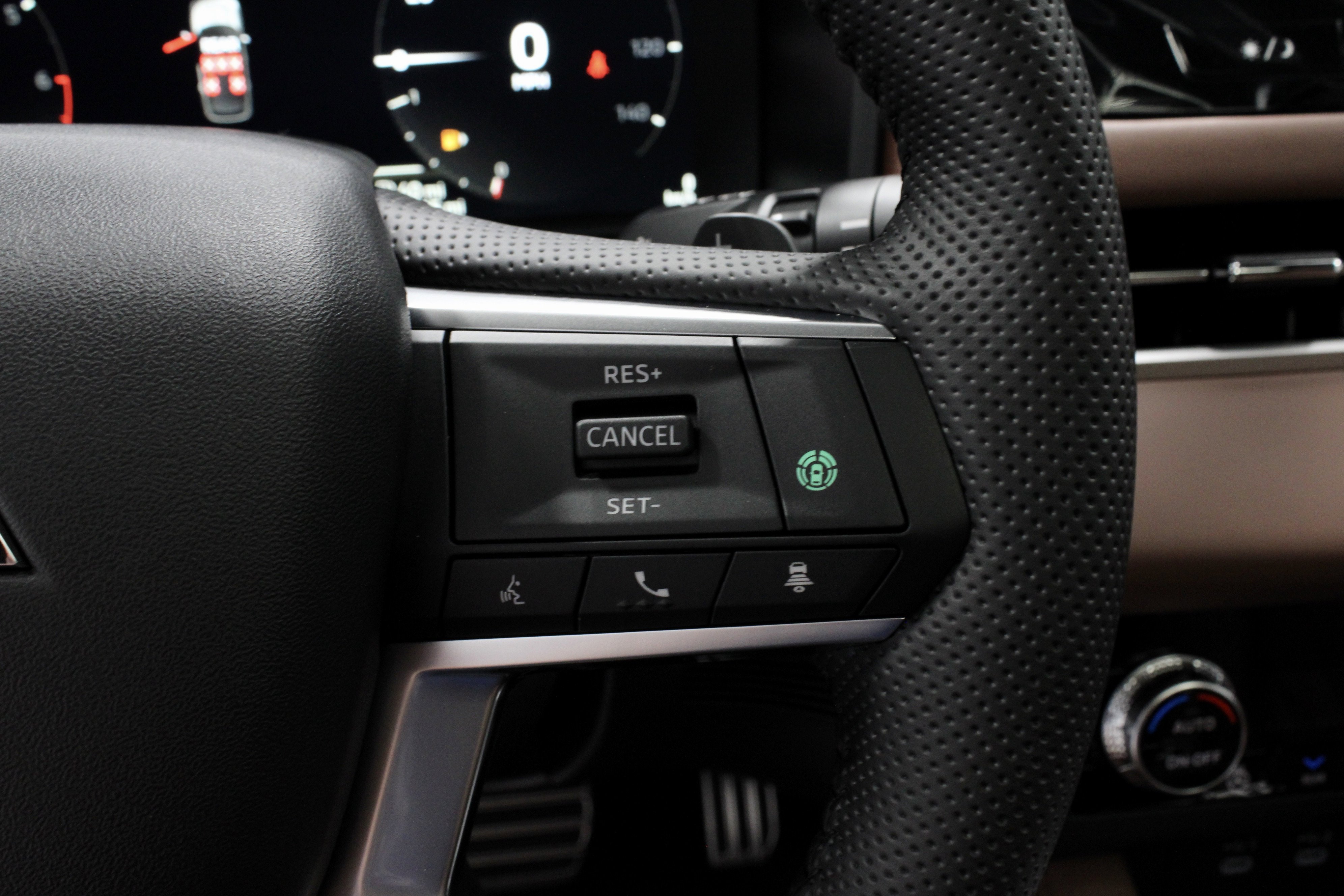 New 2025 Mitsubishi Outlander SEL image 20
