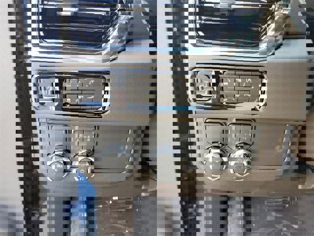 New 2026 GMC Yukon XL Elevation image 29