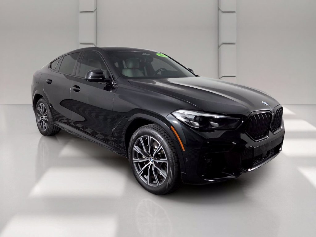 Used 2023 BMW X6 xDrive40i w/ M Sport Package AWD/4WD image 2