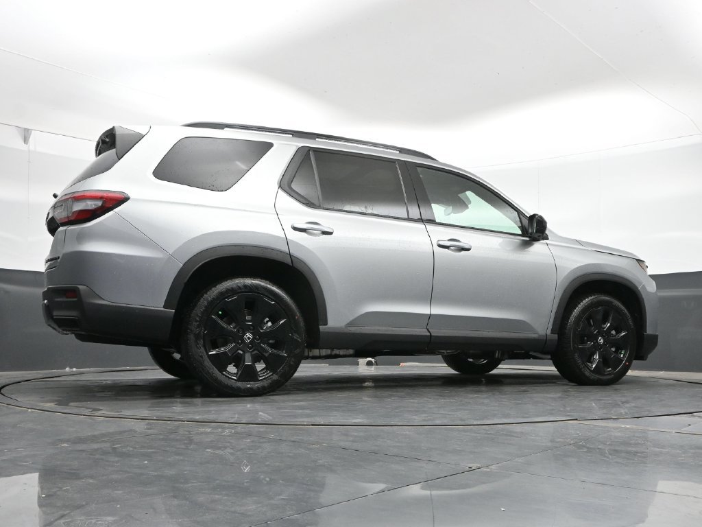 New 2026 Honda Pilot Black Edition image 35