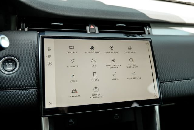 New 2026 Land Rover Discovery Sport Landmark AWD/4WD image 45