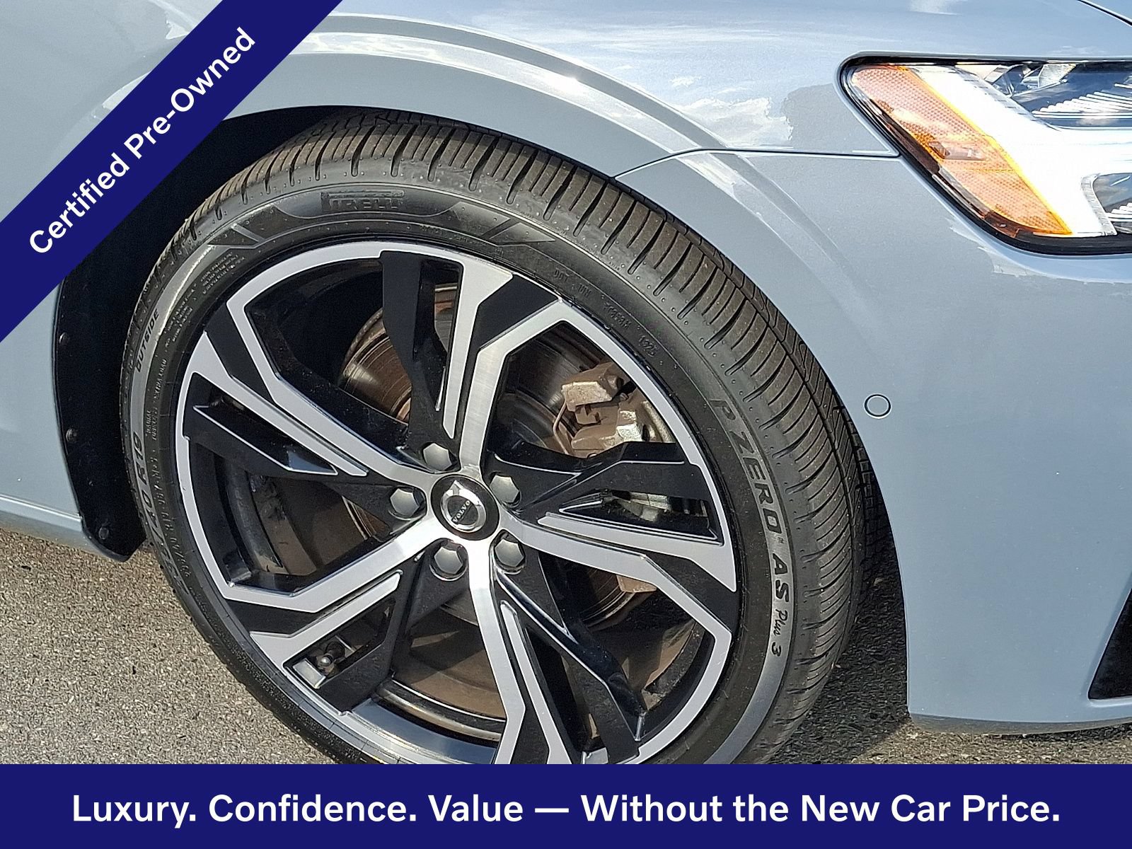 Certified 2024 Volvo S60 B5 Ultimate w/ Climate Package AWD/4WD image 9