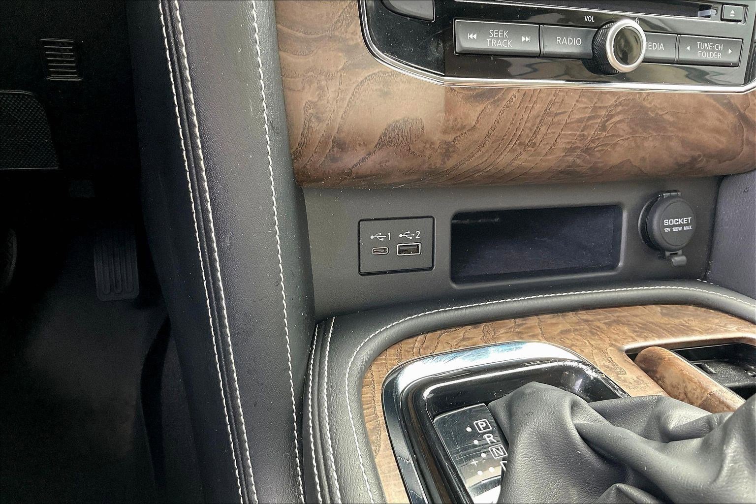 Used 2021 INFINITI QX80 Premium Select w/ All-Season Package AWD/4WD image 16