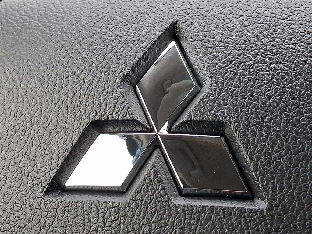 New 2026 Mitsubishi Eclipse Cross LE image 11