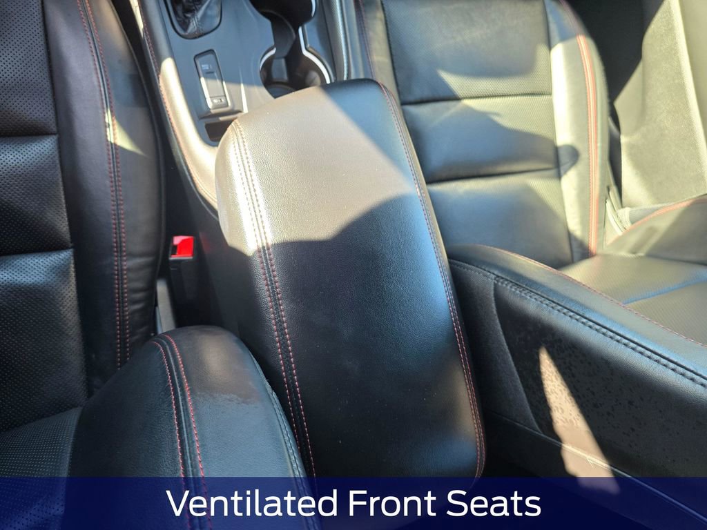 Used 2025 Dodge Durango R/T AWD/4WD image 27