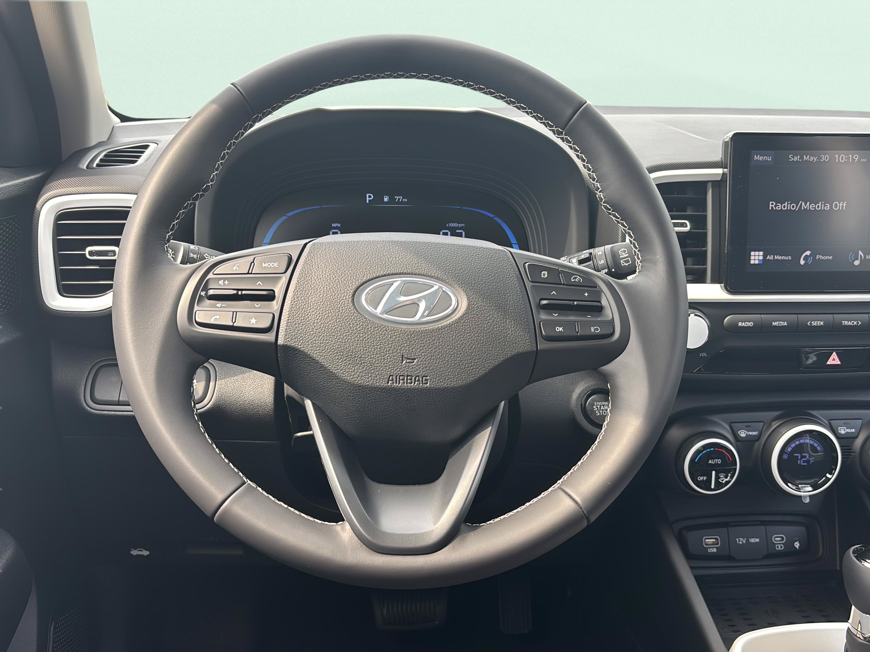 New 2026 Hyundai Venue SEL FWD image 12