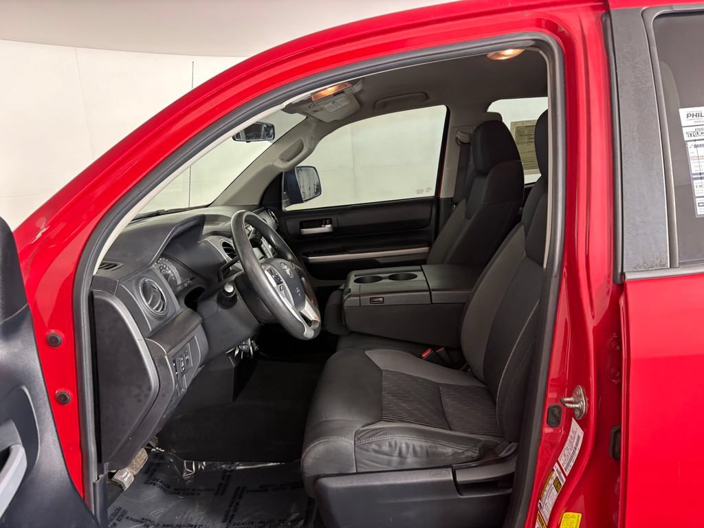 Used 2014 Toyota Tundra SR5 AWD/4WD image 12