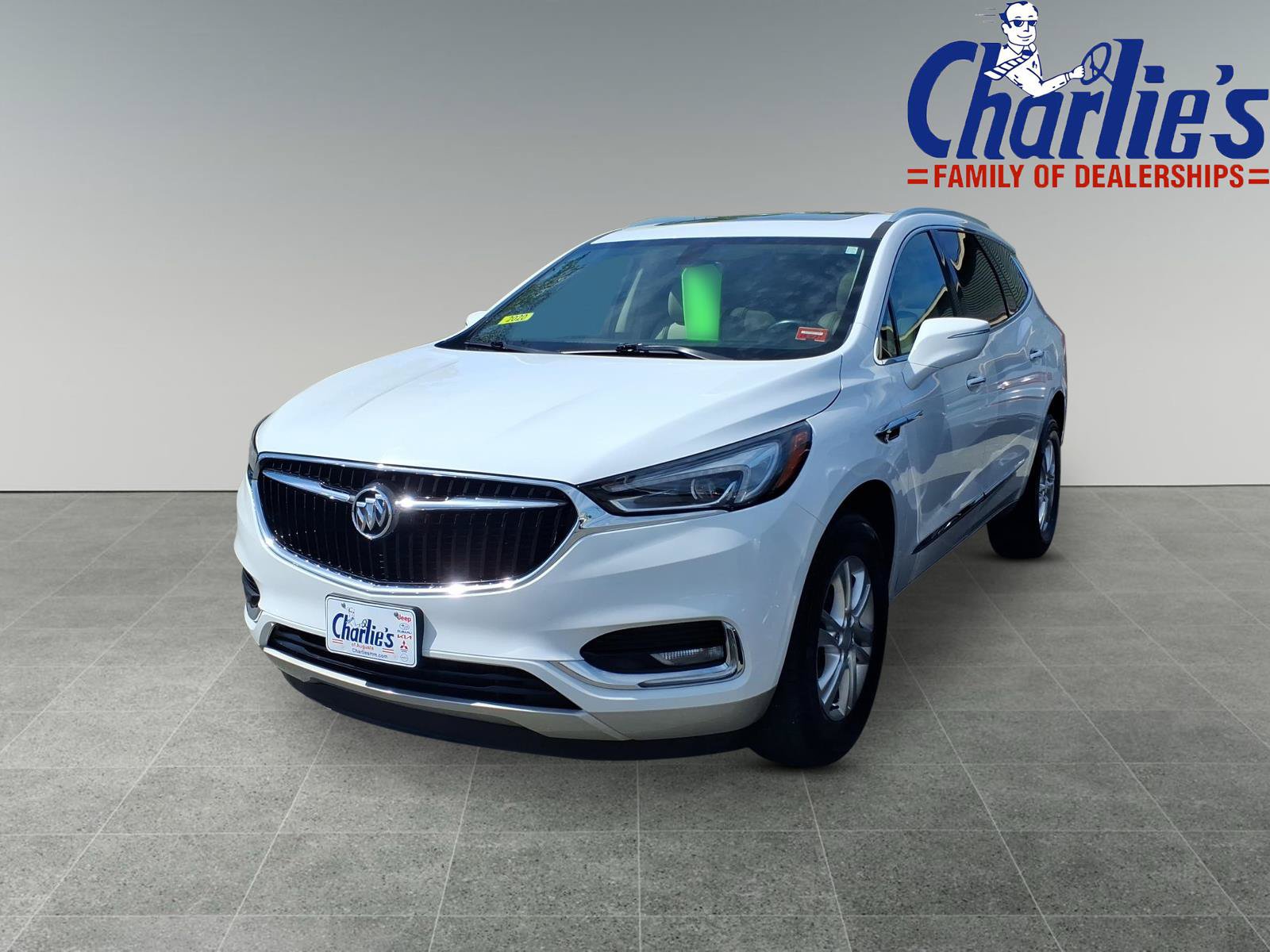 Used 2020 Buick Enclave Essence FWD image 1