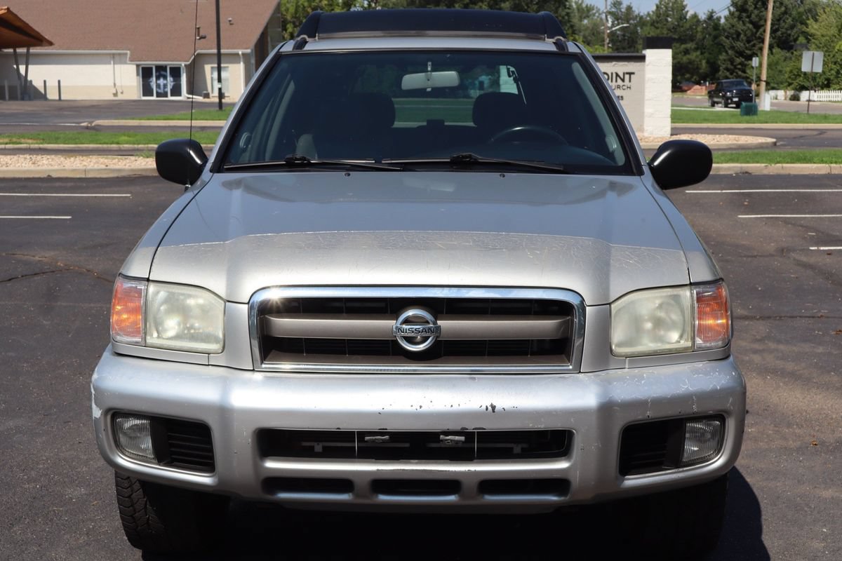 Used 2003 Nissan Pathfinder SE w/ SE Popular Pkg AWD/4WD image 12