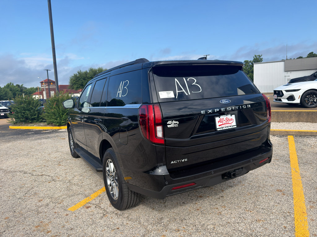 New 2026 Ford Expedition Active RWD image 7