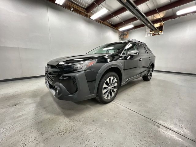 Used 2023 Subaru Outback Touring XT AWD/4WD image 1