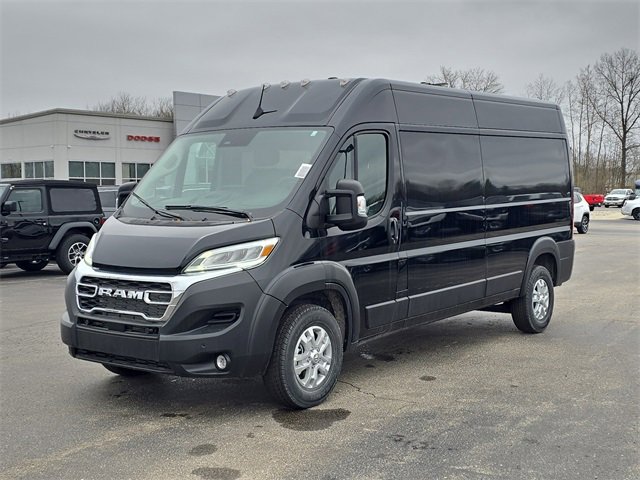 New 2025 RAM ProMaster 3500 w/ Quick Order Package 22G SLT image 2