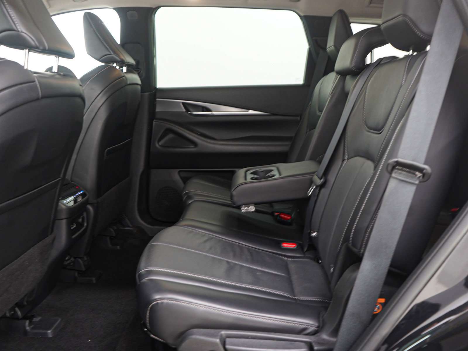 Used 2024 INFINITI QX60 Luxe image 17