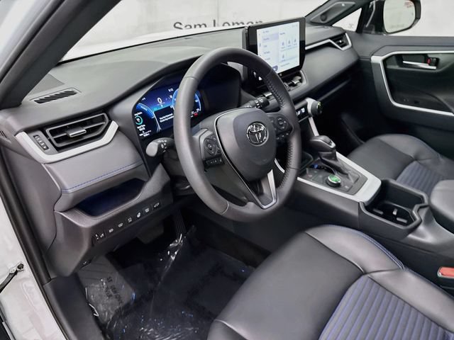 Used 2025 Toyota RAV4 XSE w/ Advanced Technology Package AWD/4WD image 9