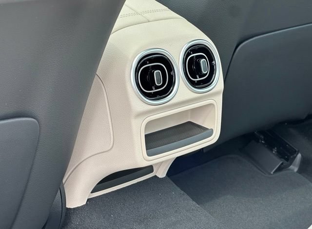 New 2026 Mercedes-Benz C 300 4MATIC Sedan image 30