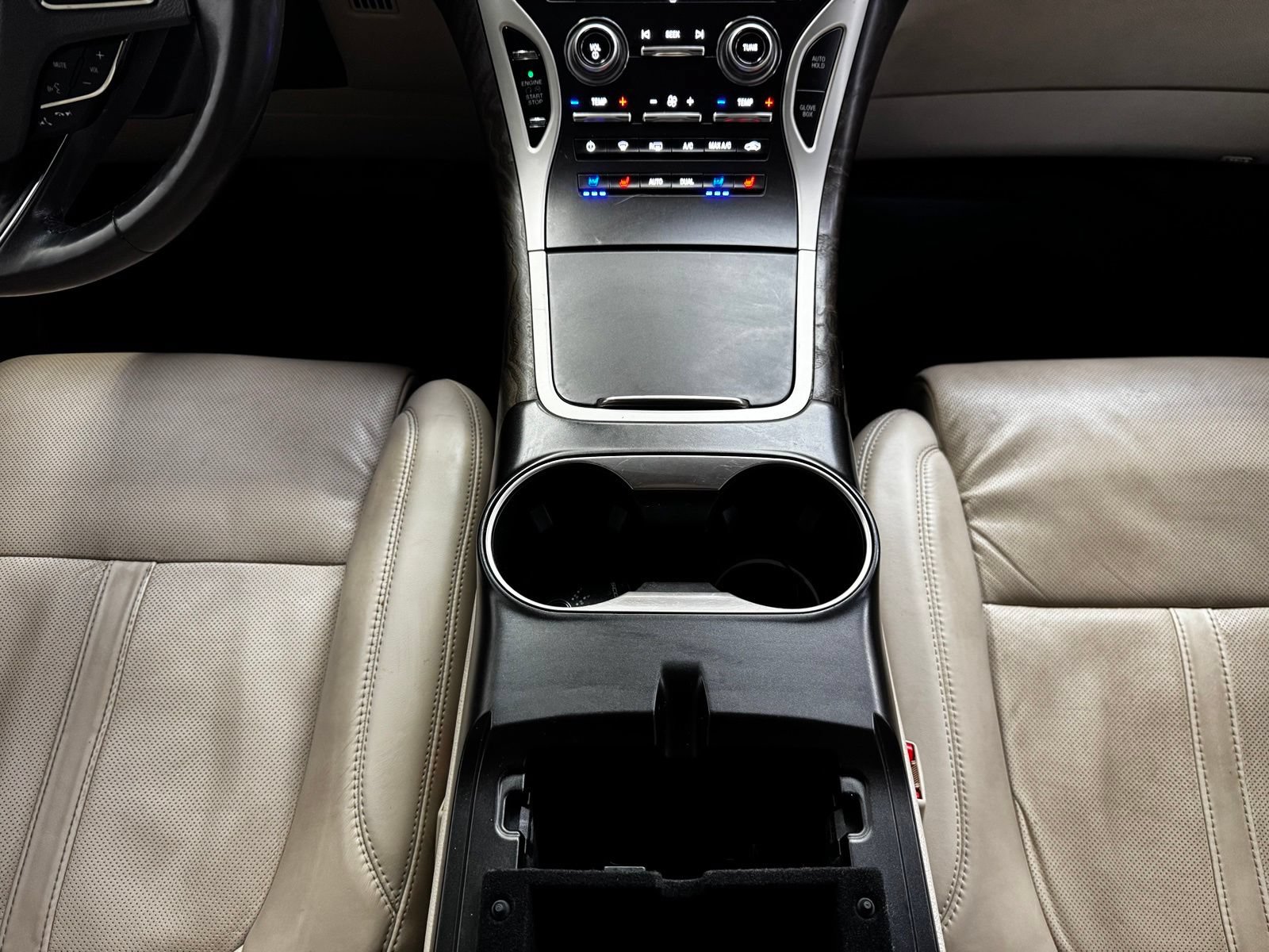Used 2018 Lincoln MKX Reserve w/ Driver Assistance Package AWD/4WD image 31