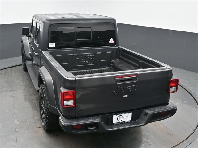 Used 2021 Jeep Gladiator Willys image 41