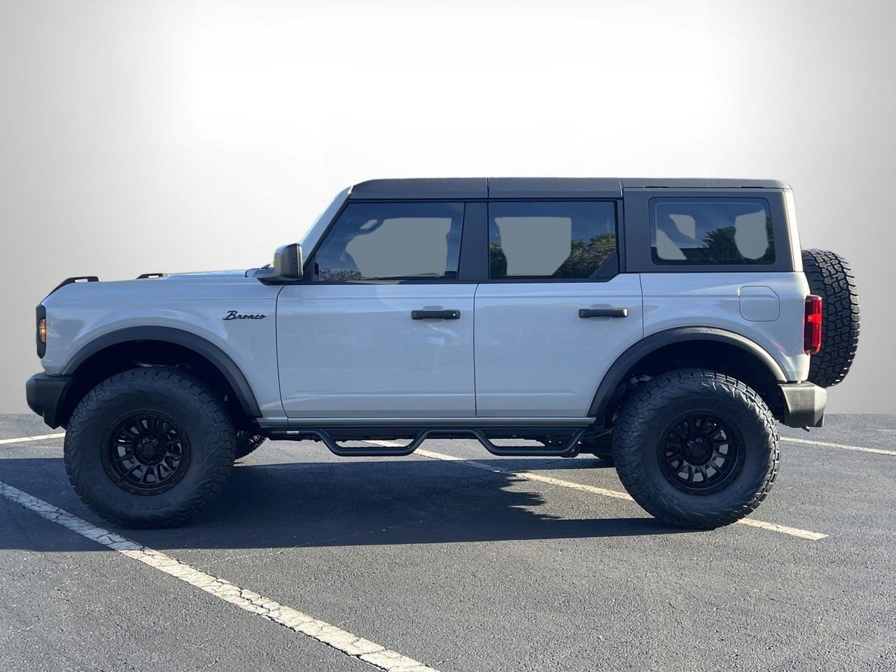 New 2026 Ford Bronco 4-Door image 19