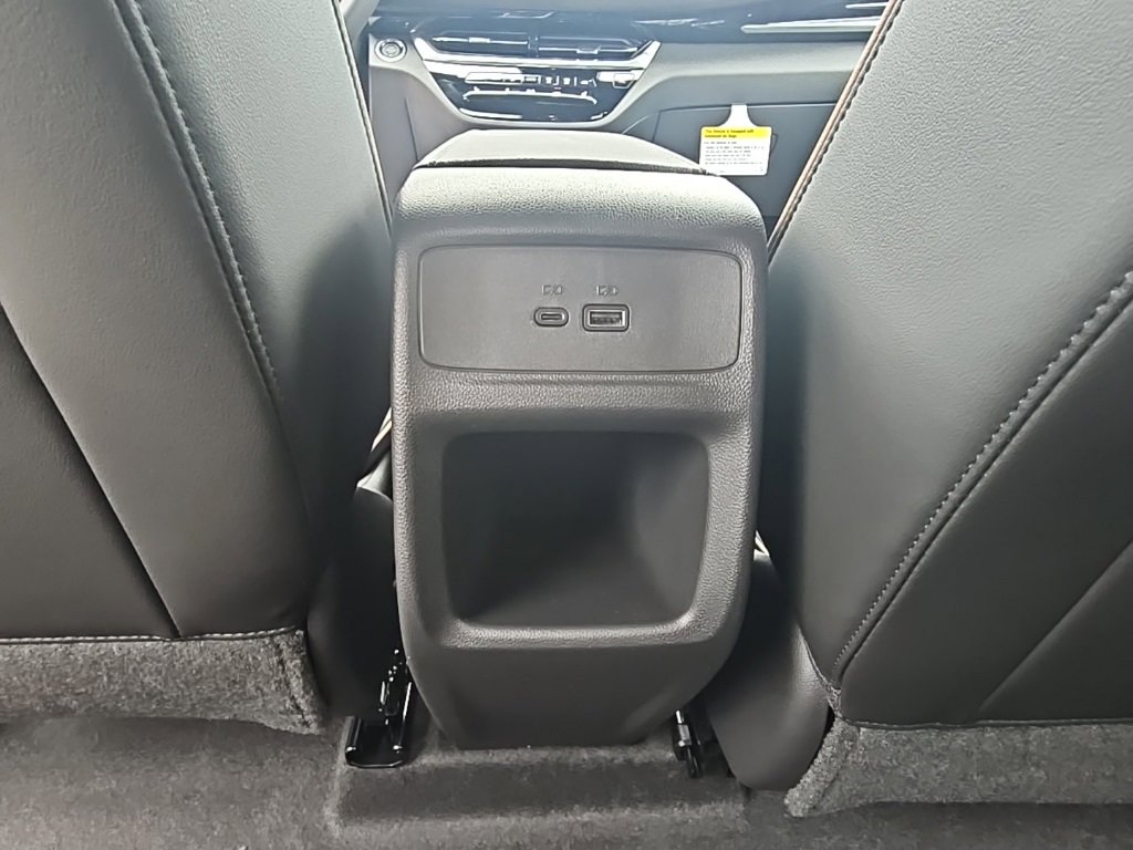 New 2025 Buick Envista Avenir image 16