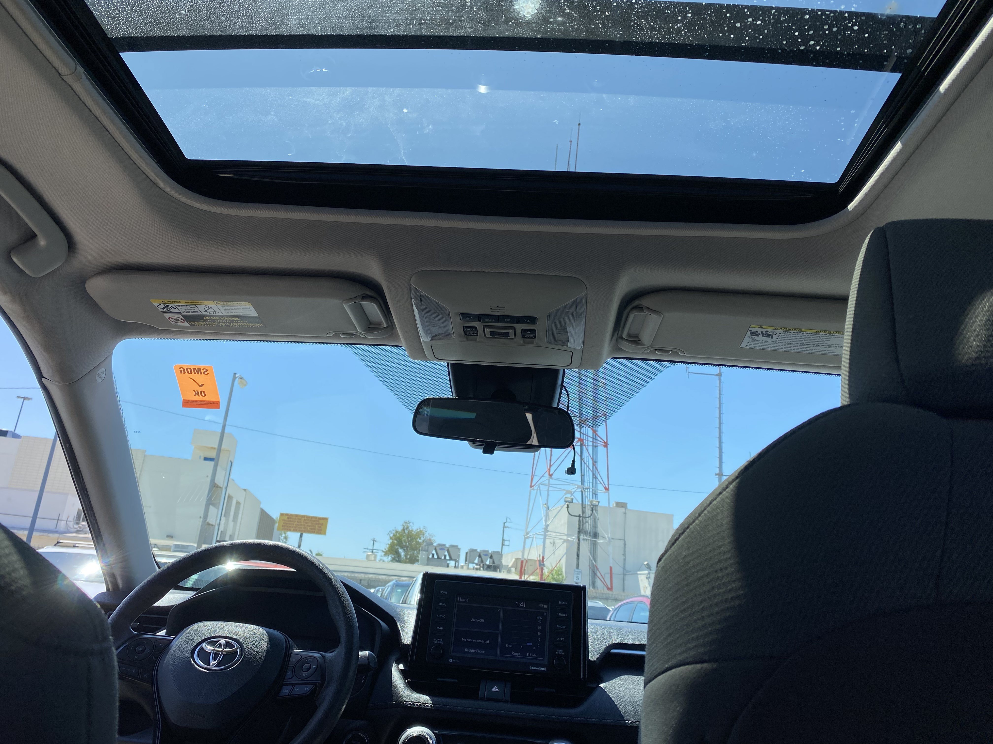 Used 2022 Toyota RAV4 XLE w/ Convenience Package FWD image 21