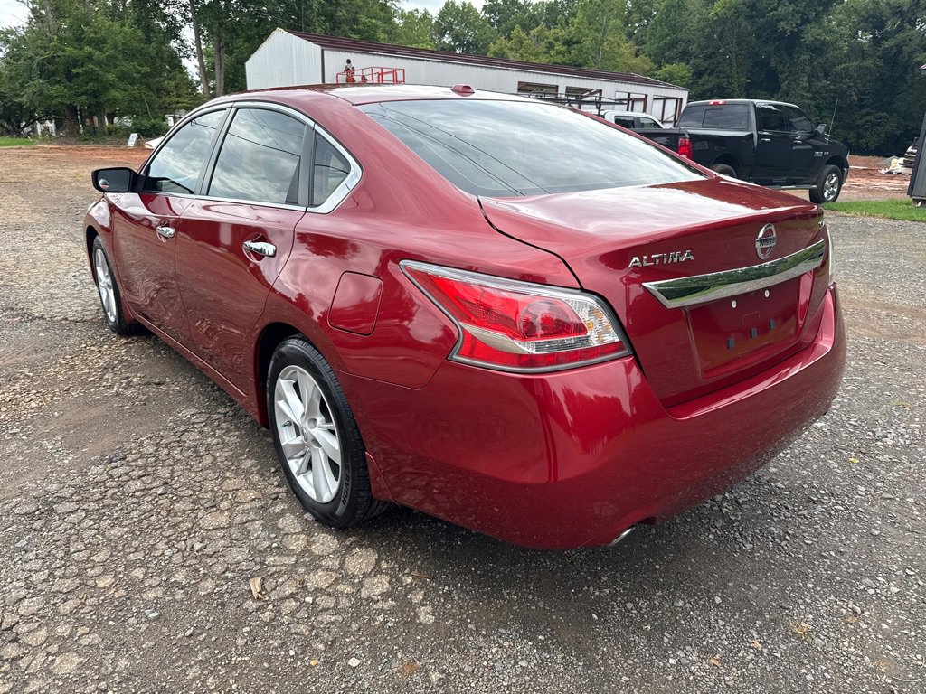 Used 2015 Nissan Altima 2.5 SV image 8