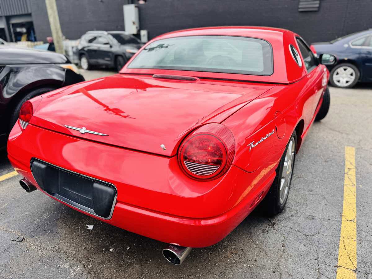 Used 2002 Ford Thunderbird RWD image 7