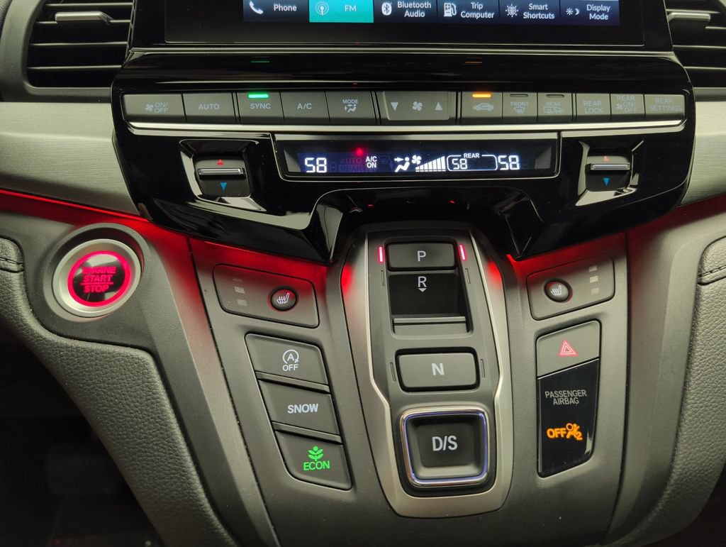 Used 2025 Honda Odyssey Sport-L image 23