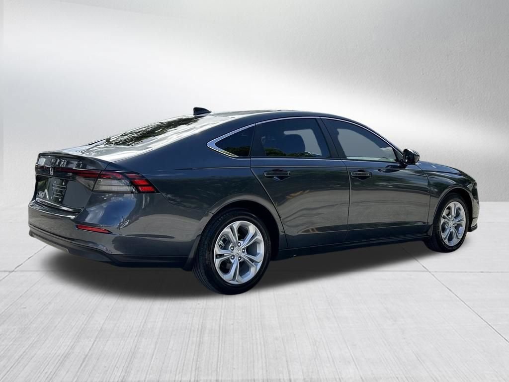 Used 2025 Honda Accord LX image 5