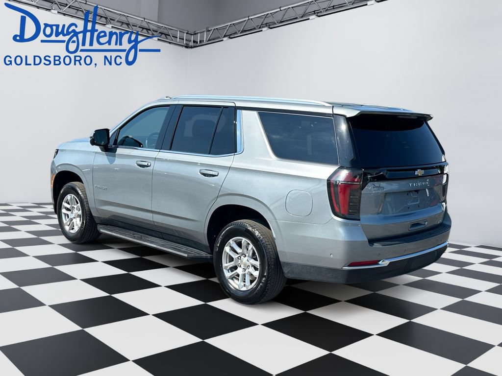 Used 2025 Chevrolet Tahoe LT AWD/4WD image 3