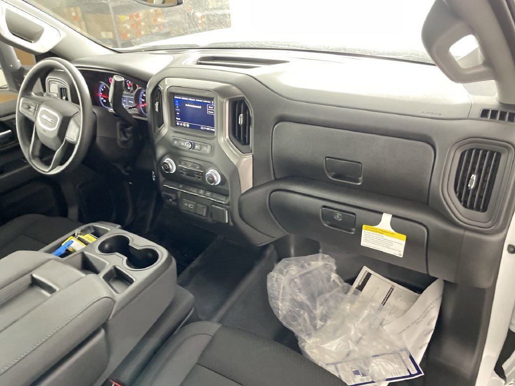 New 2025 GMC Sierra 2500 Pro w/ Convenience Package RWD image 25
