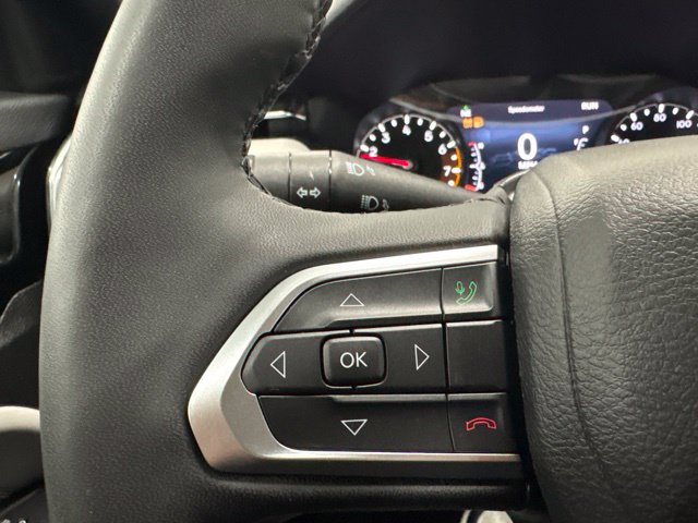 Used 2024 Jeep Compass Limited AWD/4WD image 32