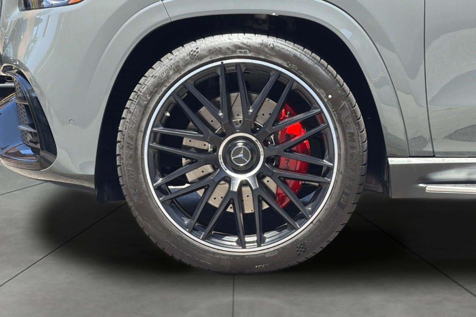 New 2026 Mercedes-Benz GLS 63 AMG 4MATIC image 27