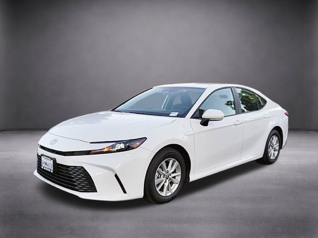 Used 2026 Toyota Camry Hybrid FWD image 10