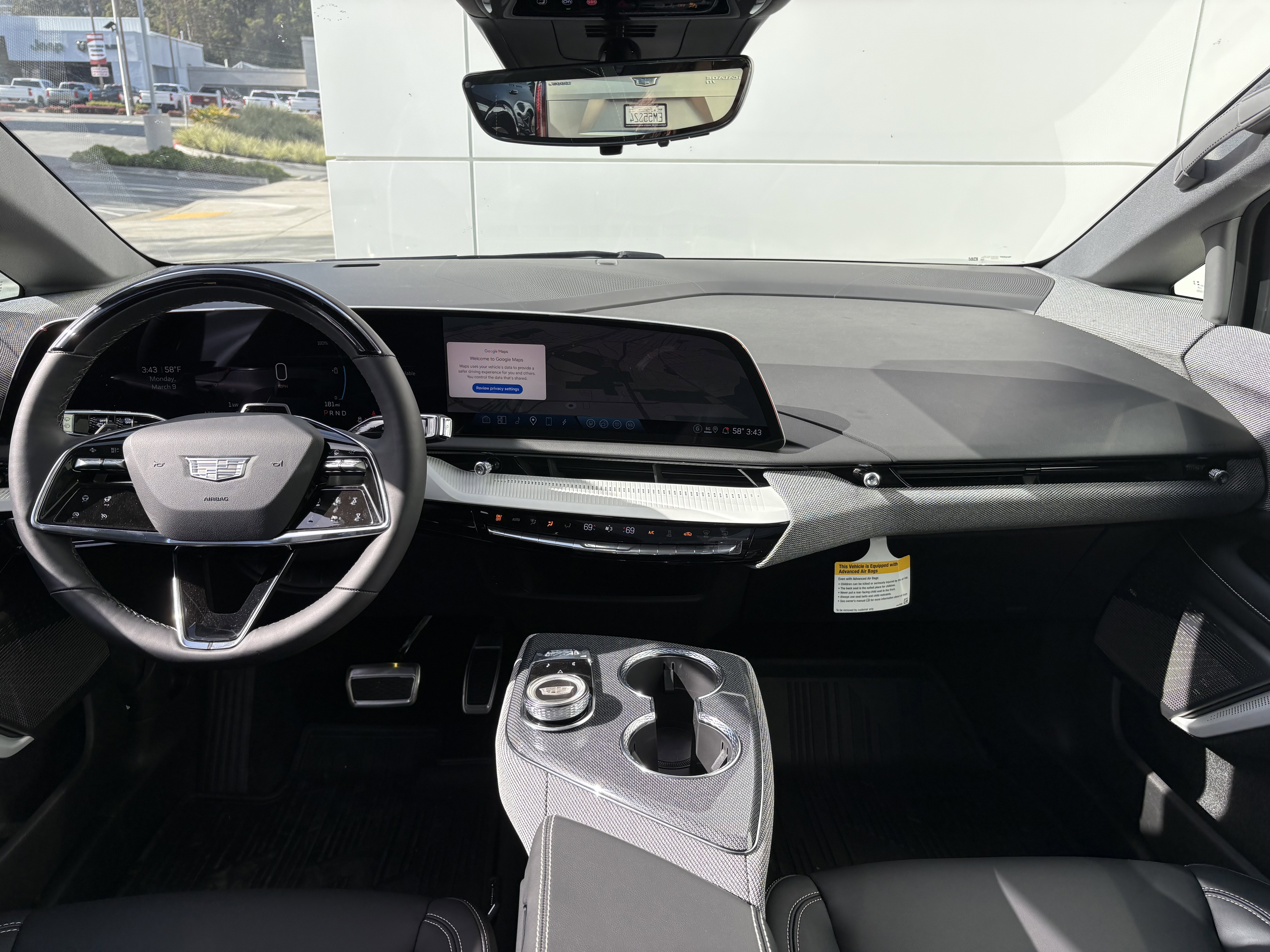 New 2025 Cadillac Optiq Sport 1 image 19