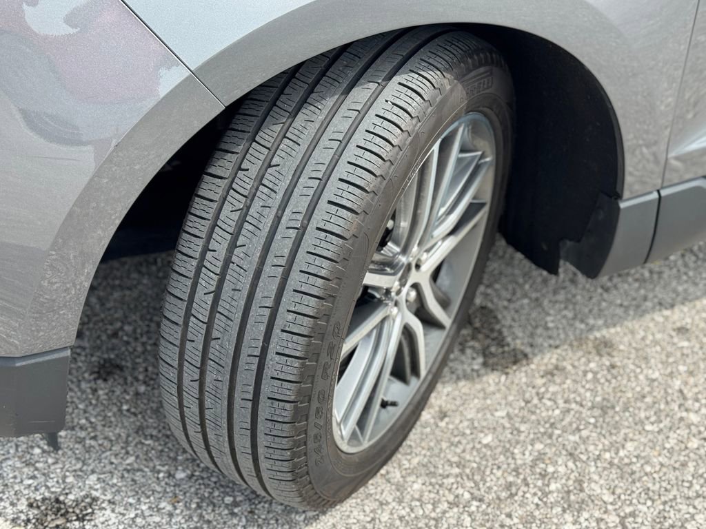 Used 2024 Ford Edge Titanium w/ Equipment Group 301A AWD/4WD image 45