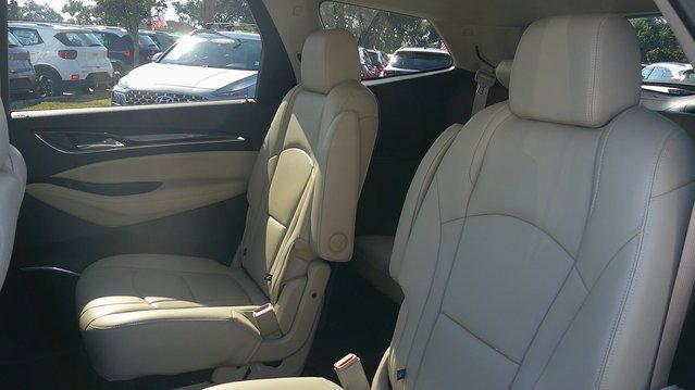 Used 2019 Buick Enclave Premium image 7