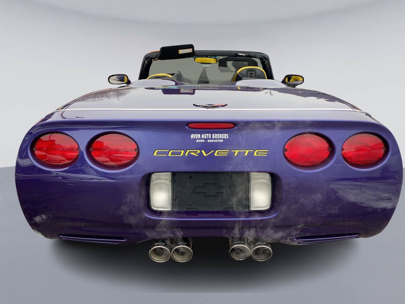 Used 1998 Chevrolet Corvette Convertible w/ Memory Pkg RWD image 4