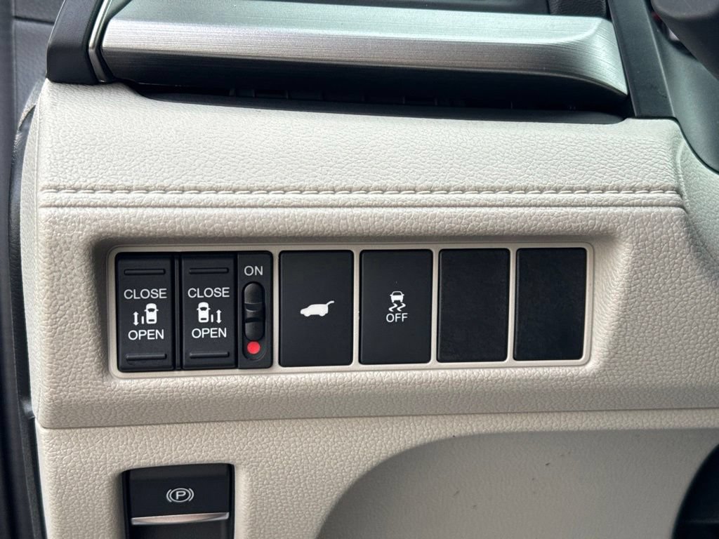 Used 2026 Honda Odyssey EX-L image 17