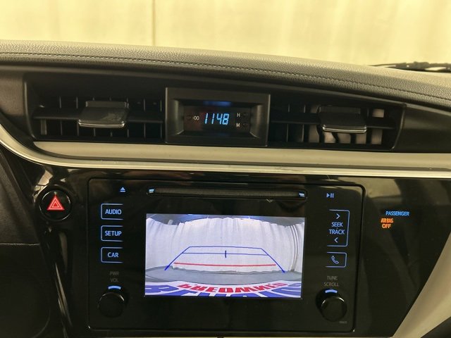 Used 2018 Toyota Corolla LE image 12