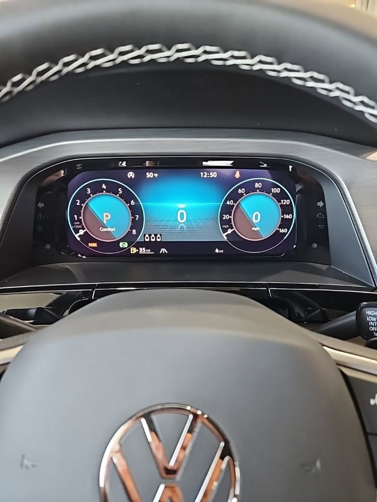 New 2026 Volkswagen Atlas Cross Sport SE image 33