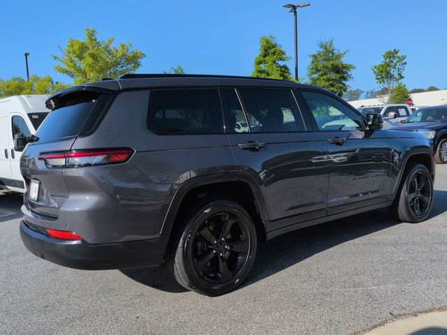 Certified 2023 Jeep Grand Cherokee L Laredo AWD/4WD image 4