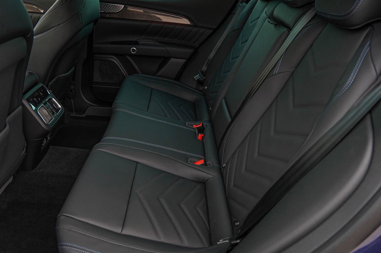 New 2026 Maserati Grecale Modena image 23